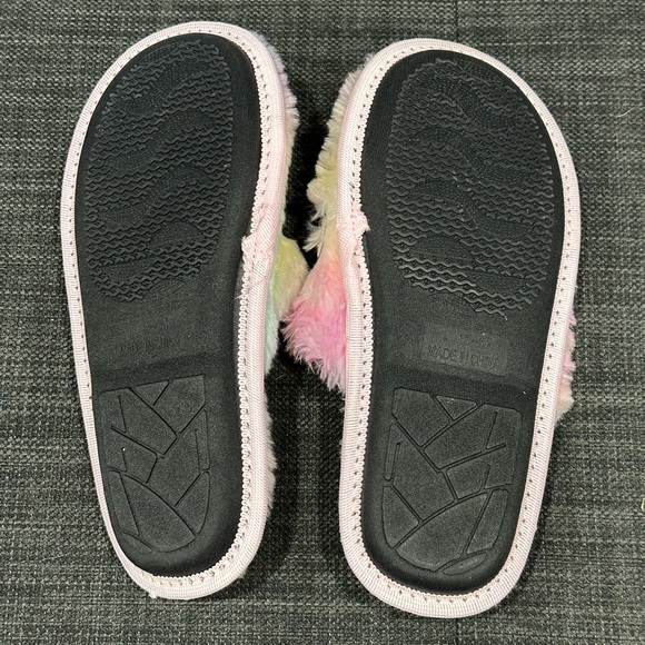 Michigan University Wolverines 5/6 L FOCO Youth Rainbow Slip On Slippers Slide - Picture 4 of 6